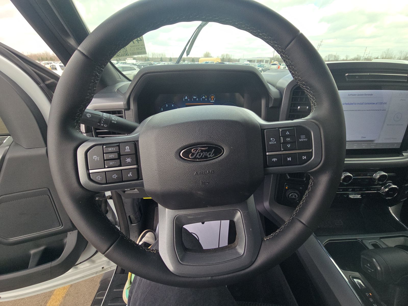 2025 Ford F-150 Hybrid XLT AWD