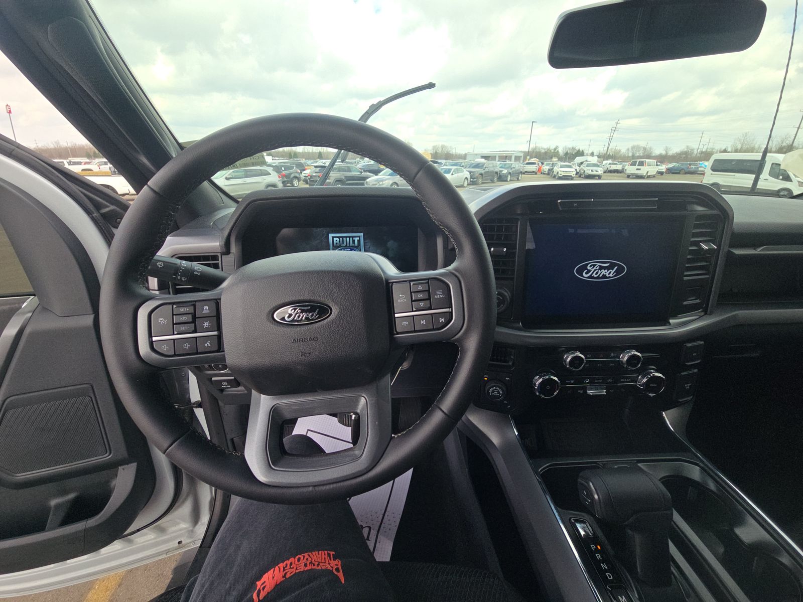 2025 Ford F-150 Hybrid XLT AWD