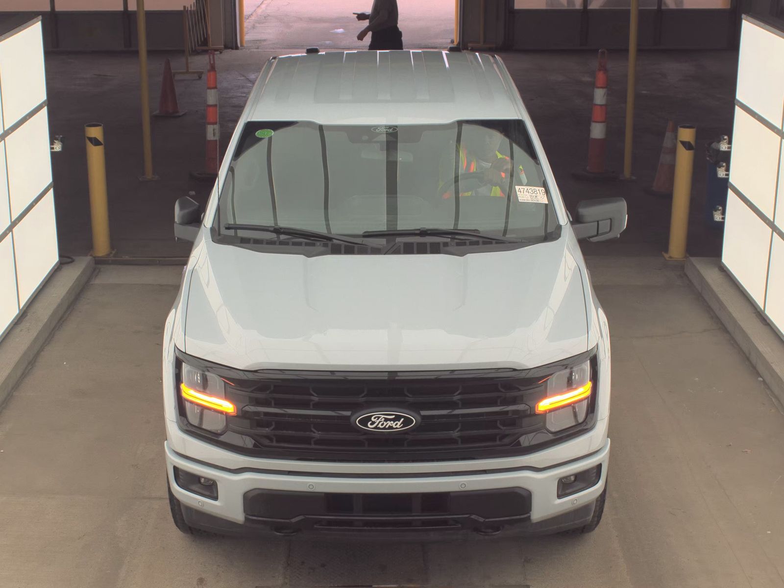2025 Ford F-150 Hybrid XLT AWD