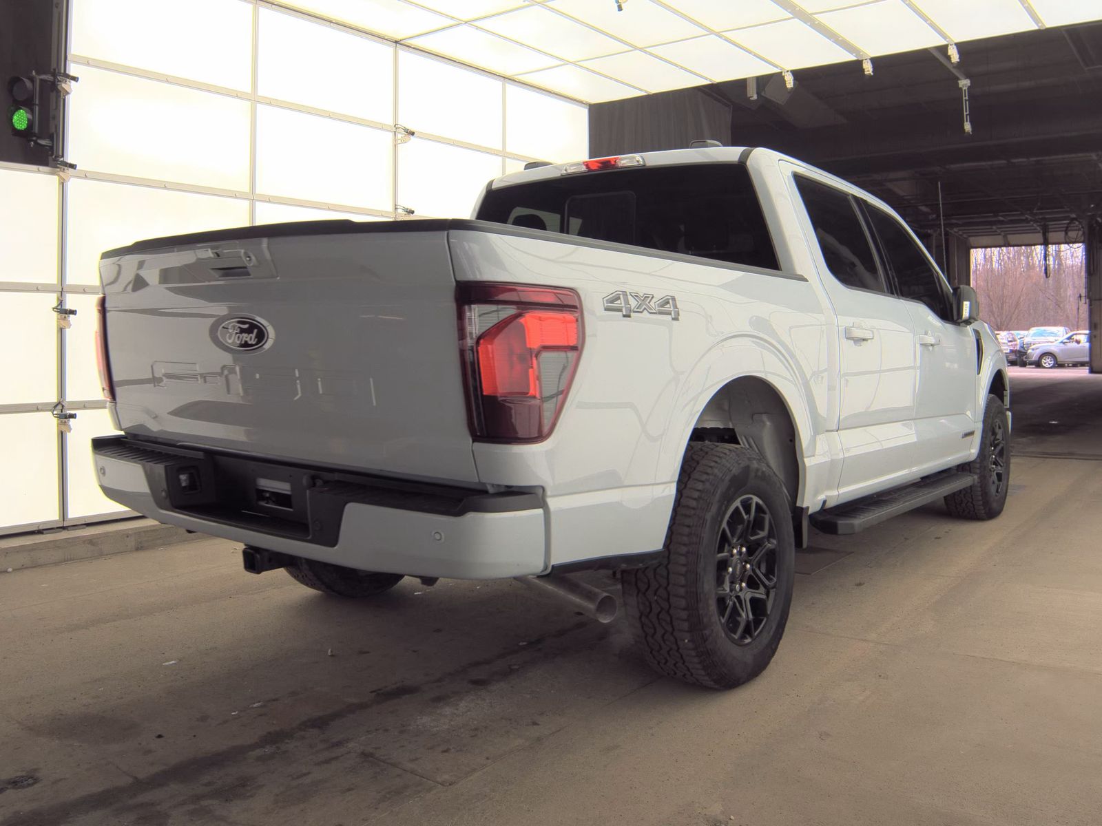 2025 Ford F-150 Hybrid XLT AWD