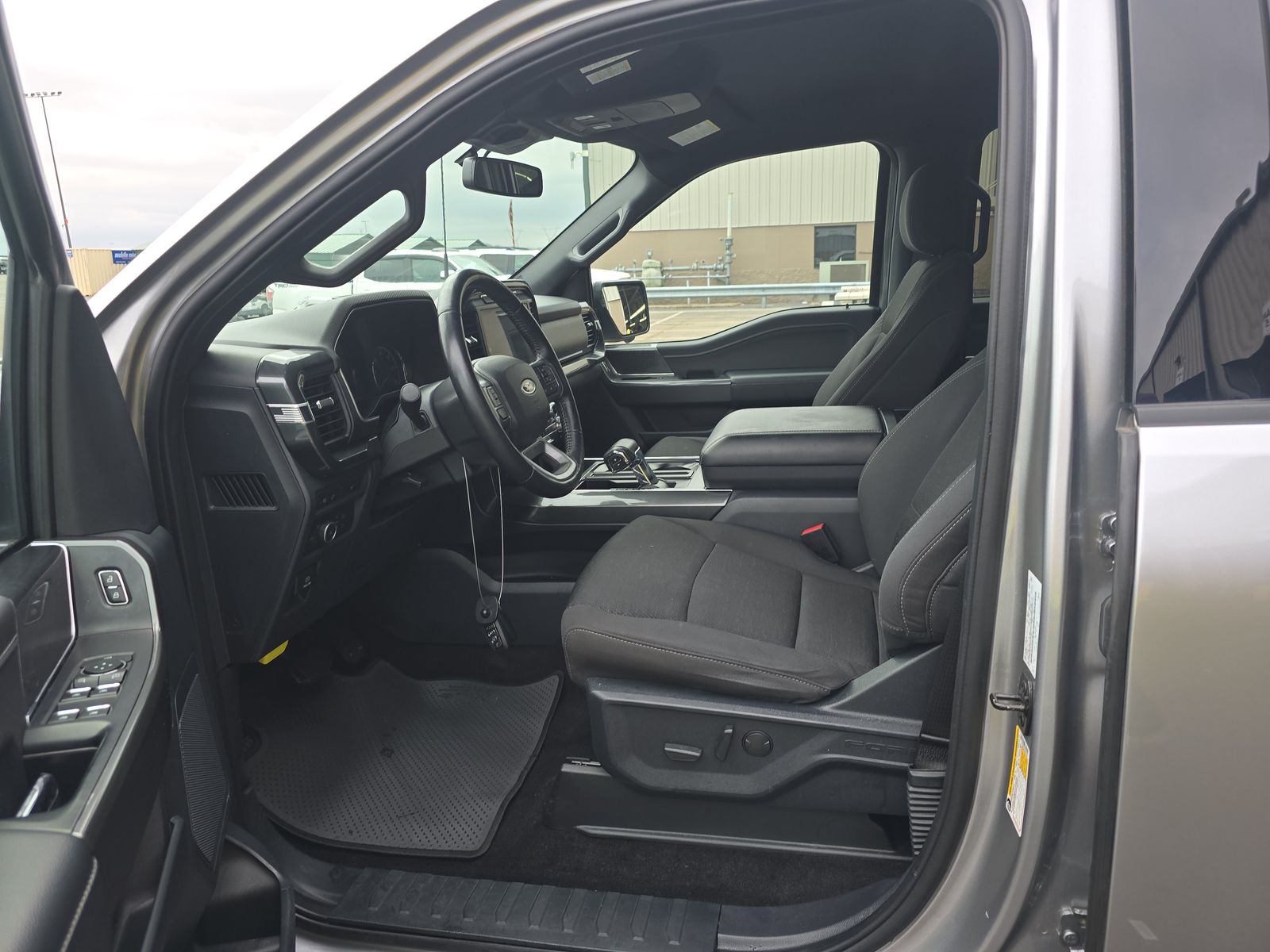 2022 Ford F-150 XLT AWD