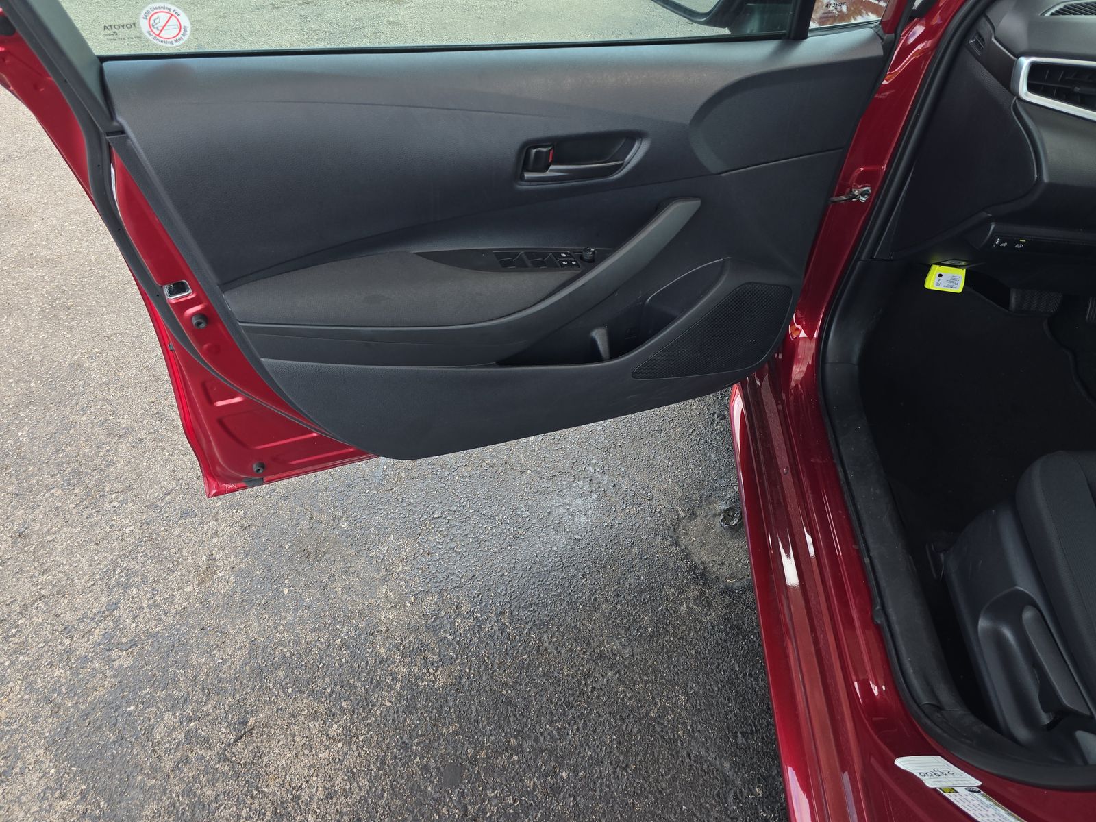 2024 Toyota Corolla LE FWD