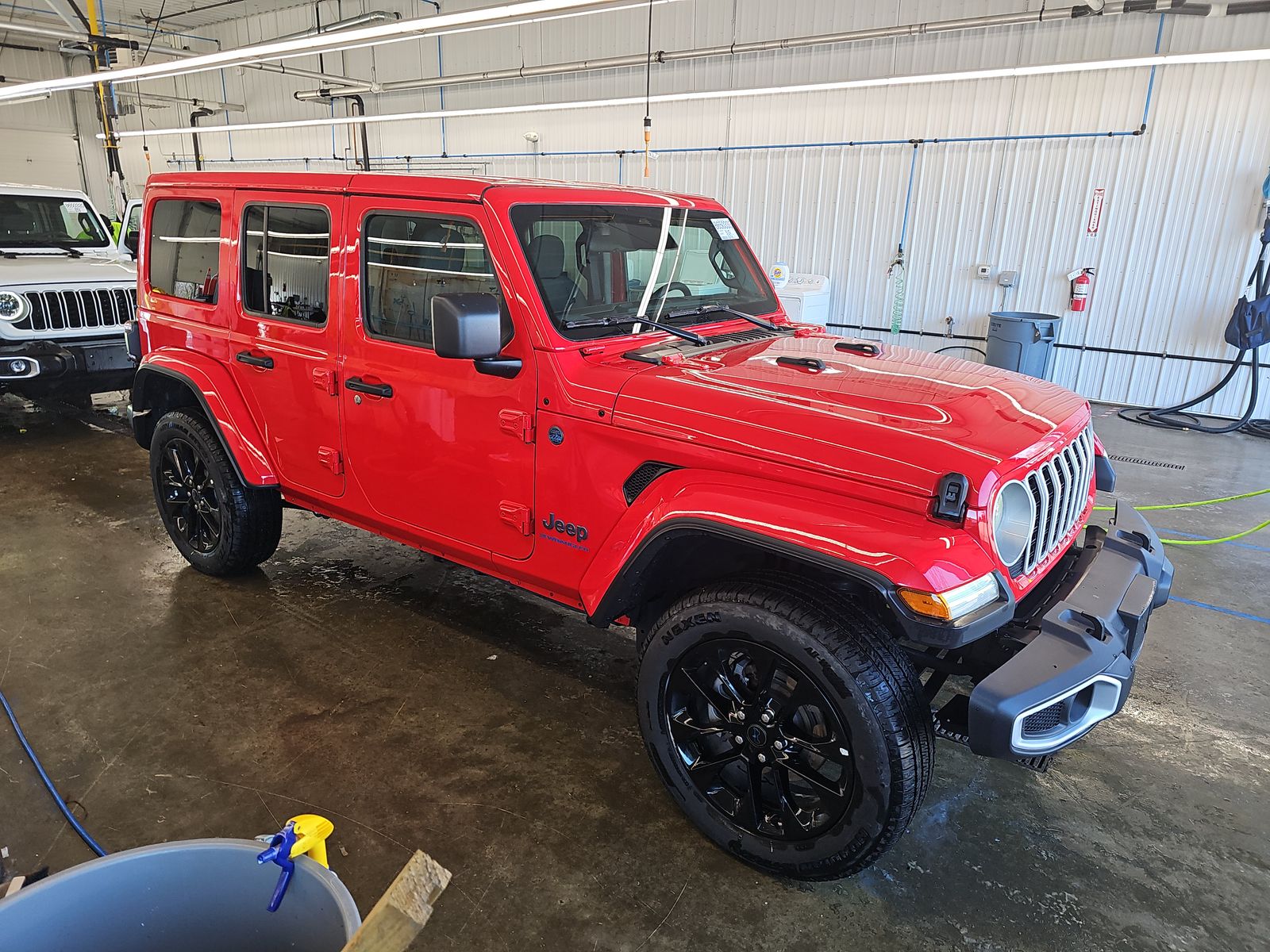 JEEP WRANGLER - 4