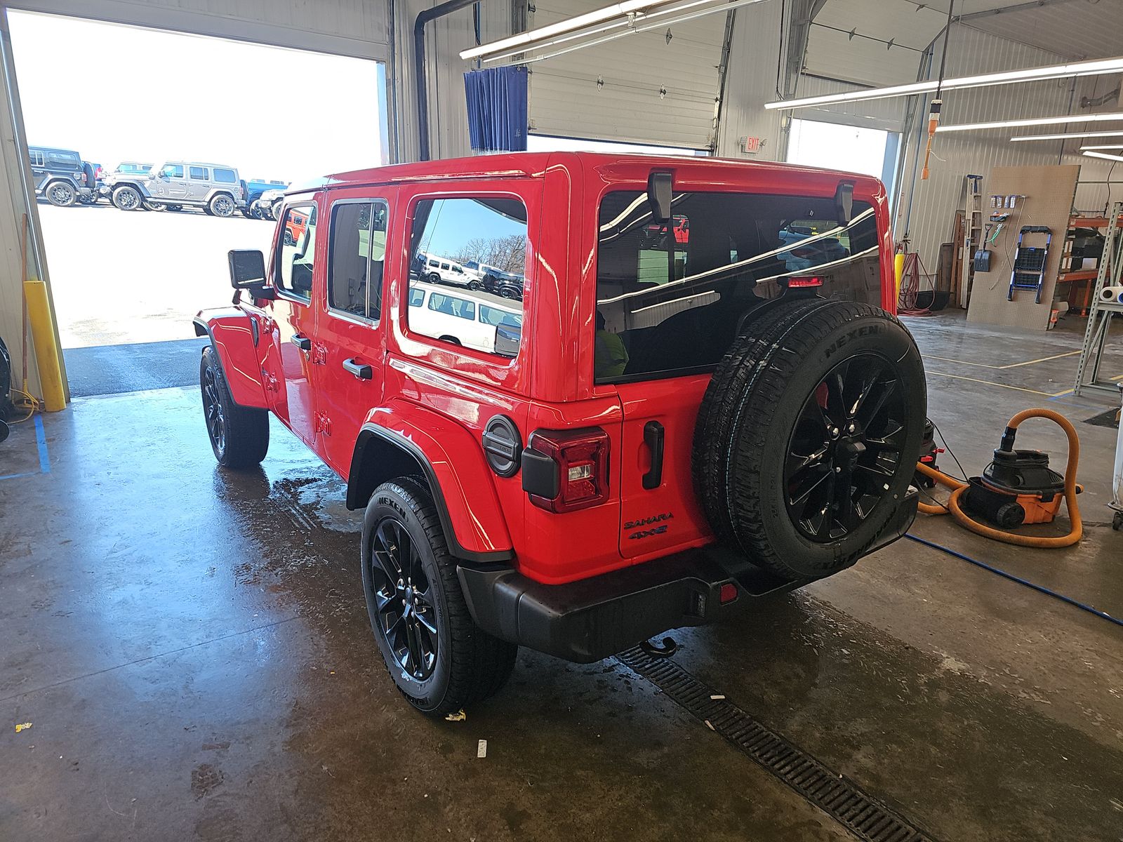 JEEP WRANGLER - 7