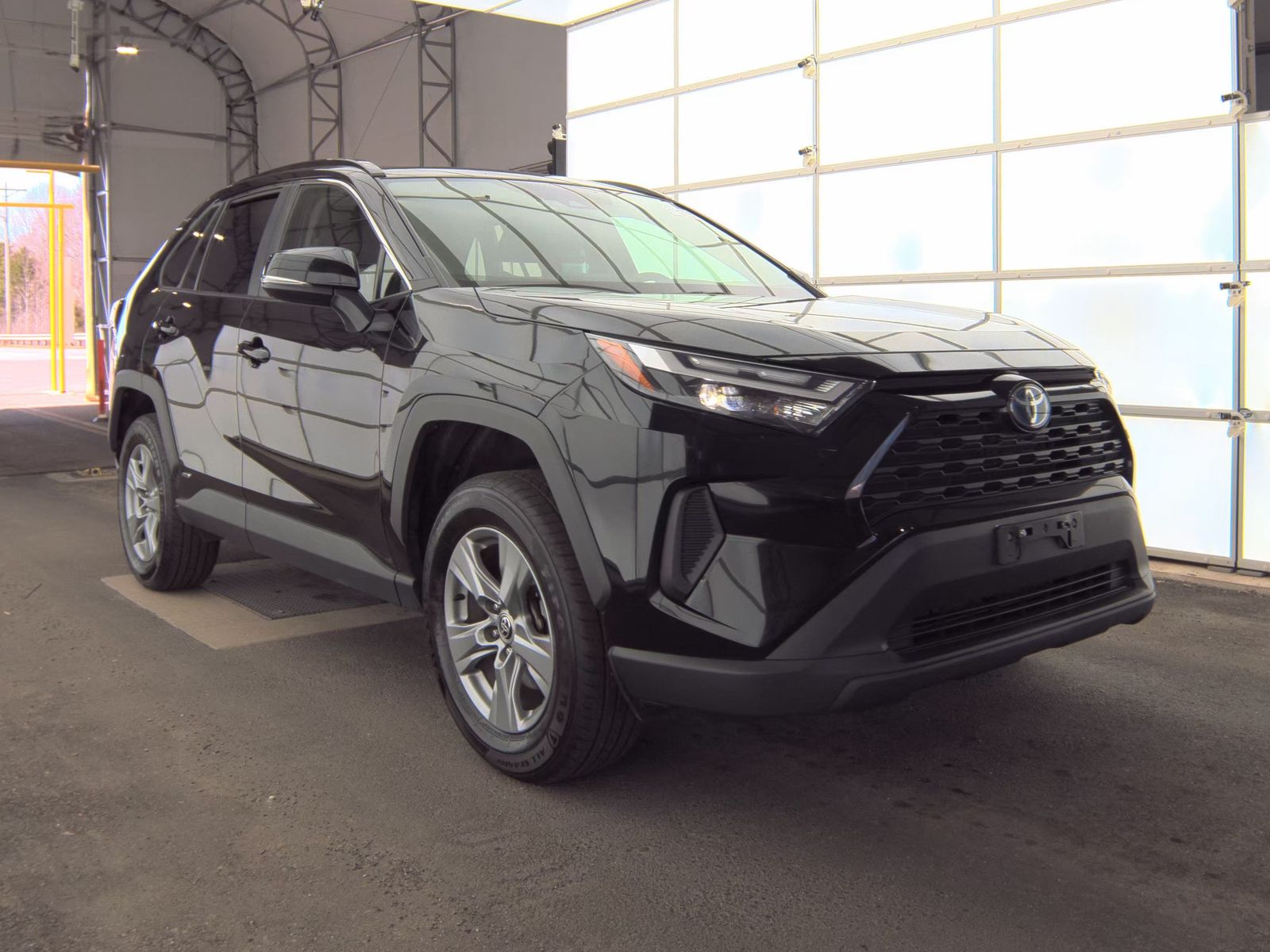 2022 Toyota RAV4 Hybrid XLE AWD