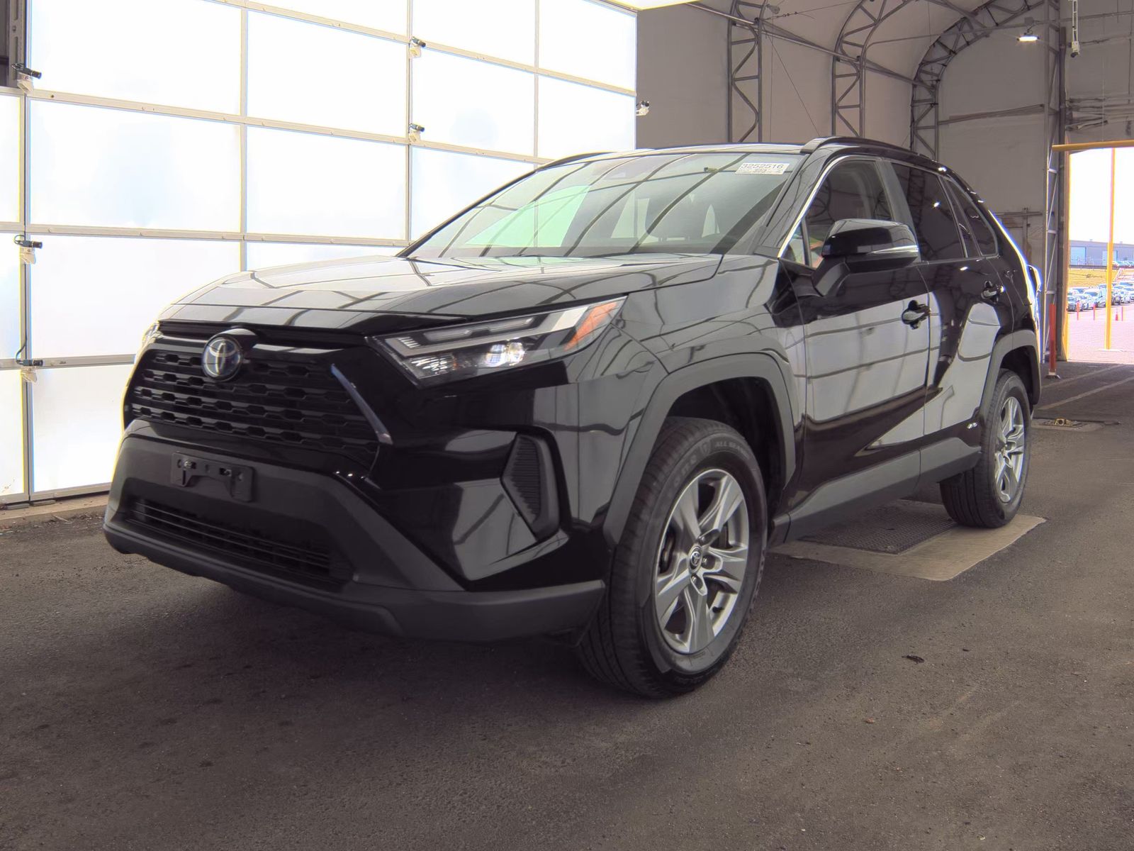 2022 Toyota RAV4 Hybrid XLE AWD