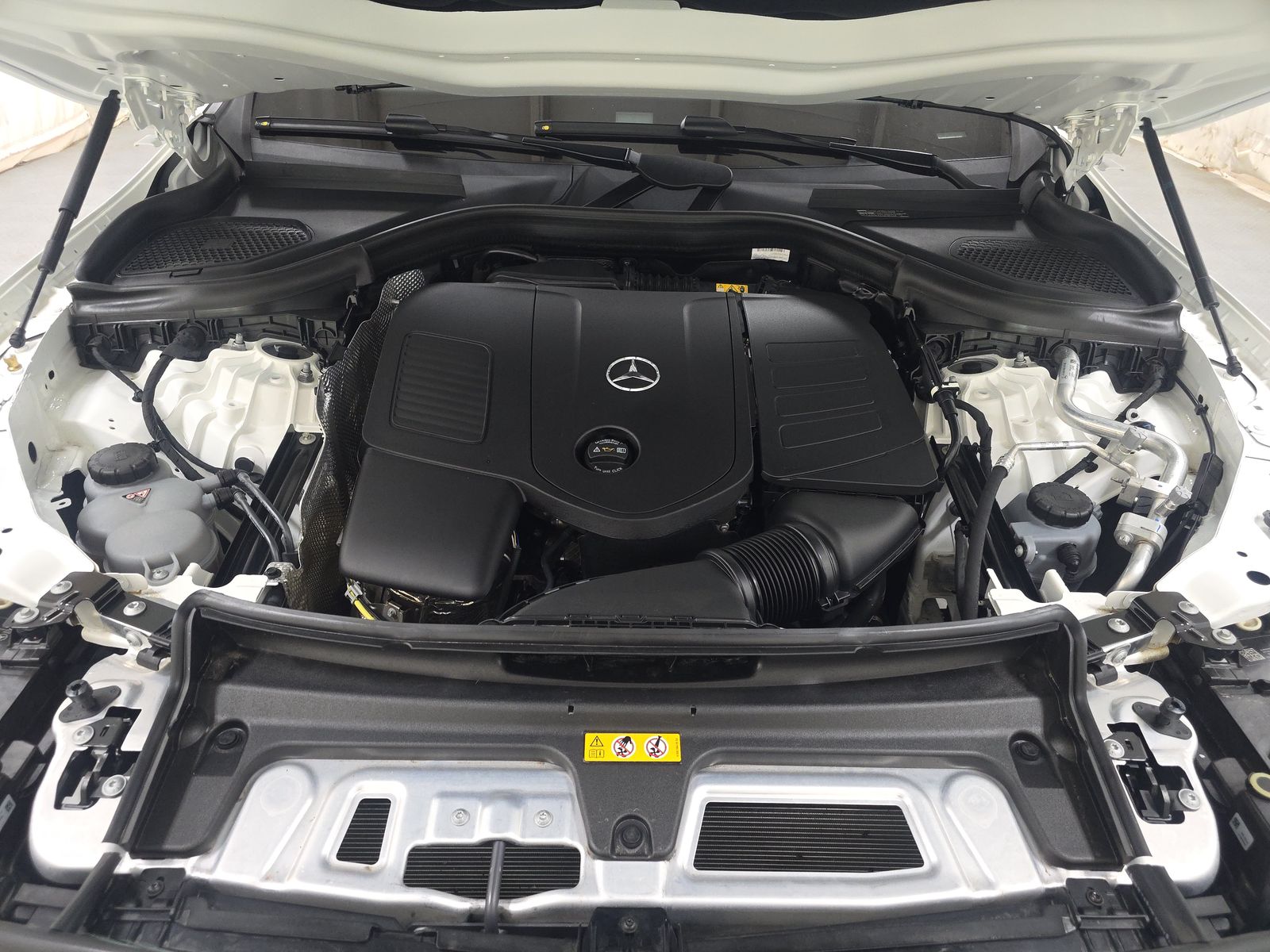 2025 Mercedes-Benz GLC GLC 300 AWD