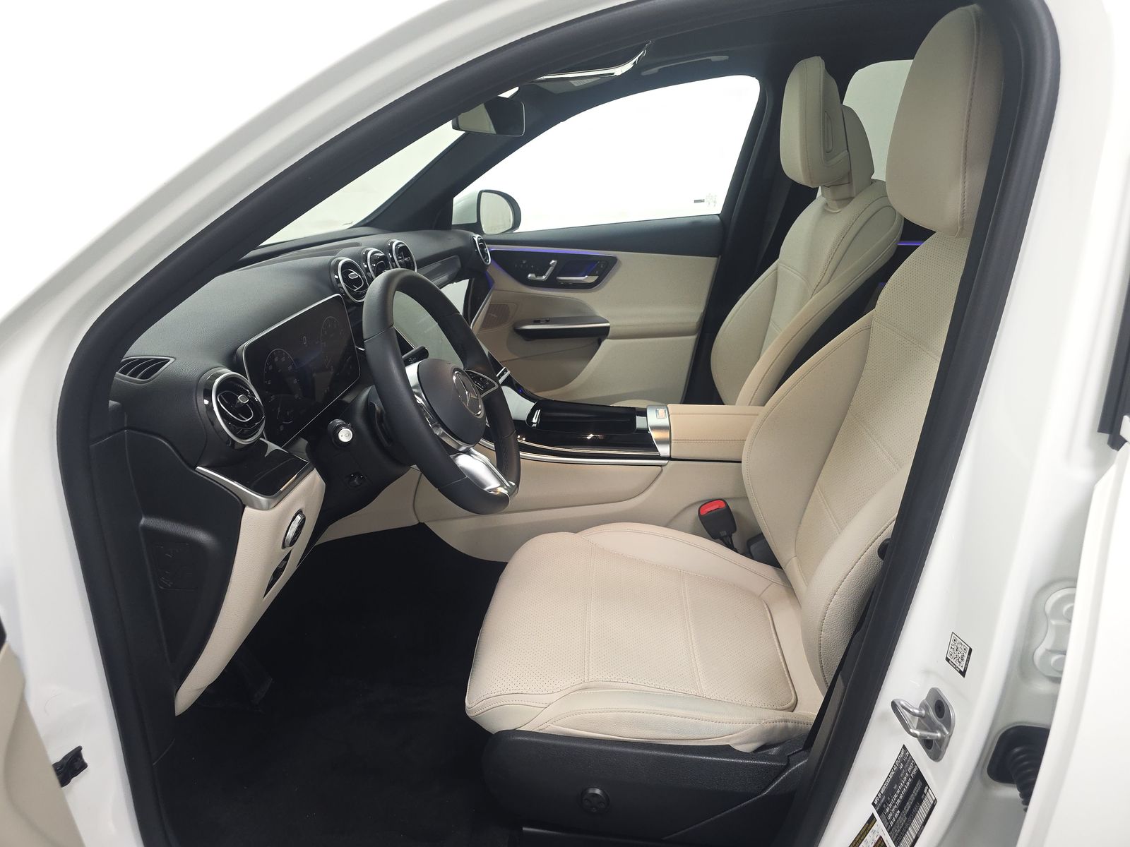 2025 Mercedes-Benz GLC GLC 300 AWD