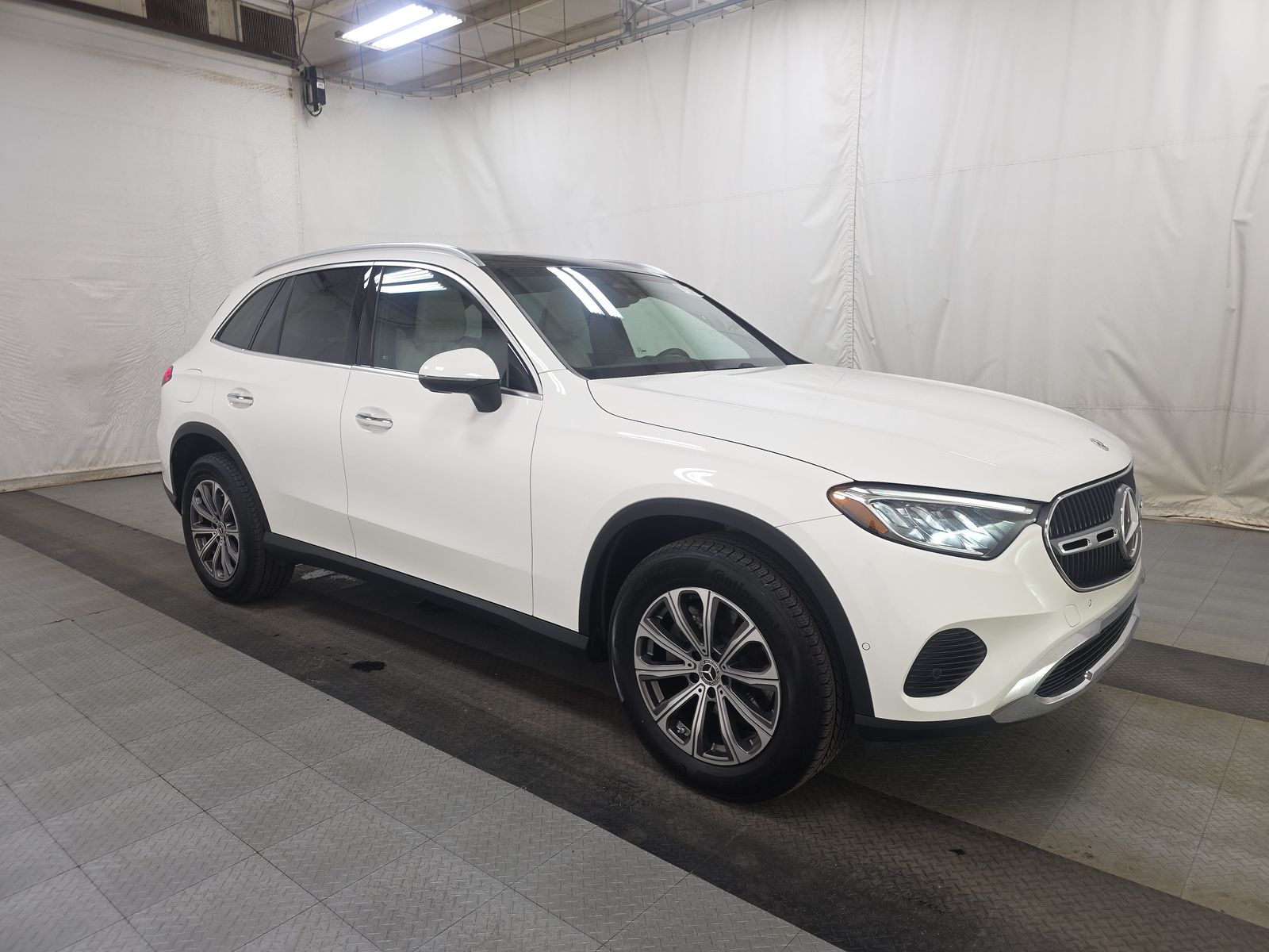 2025 Mercedes-Benz GLC GLC 300 AWD