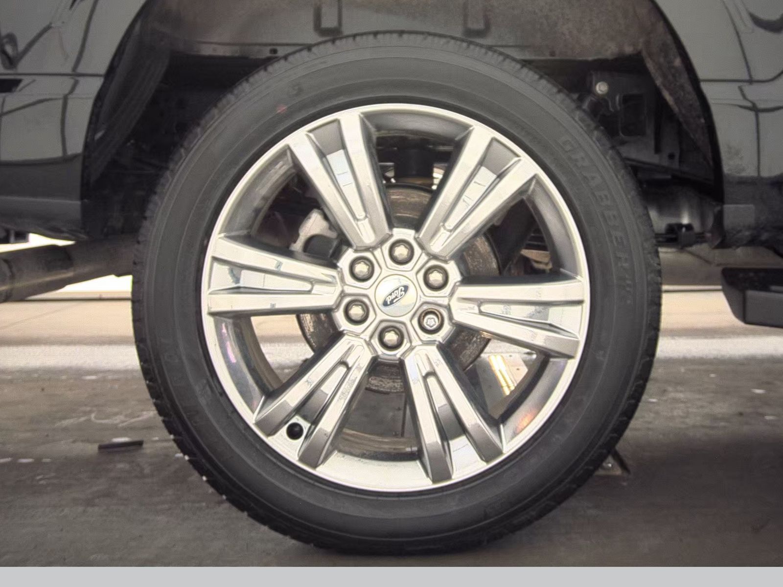 2024 Ford F-150 Hybrid Lariat AWD