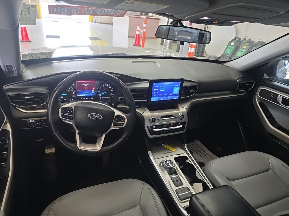 2021 Ford Explorer XLT RWD