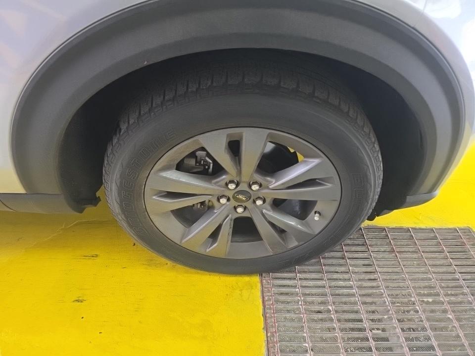 2021 Ford Explorer XLT RWD