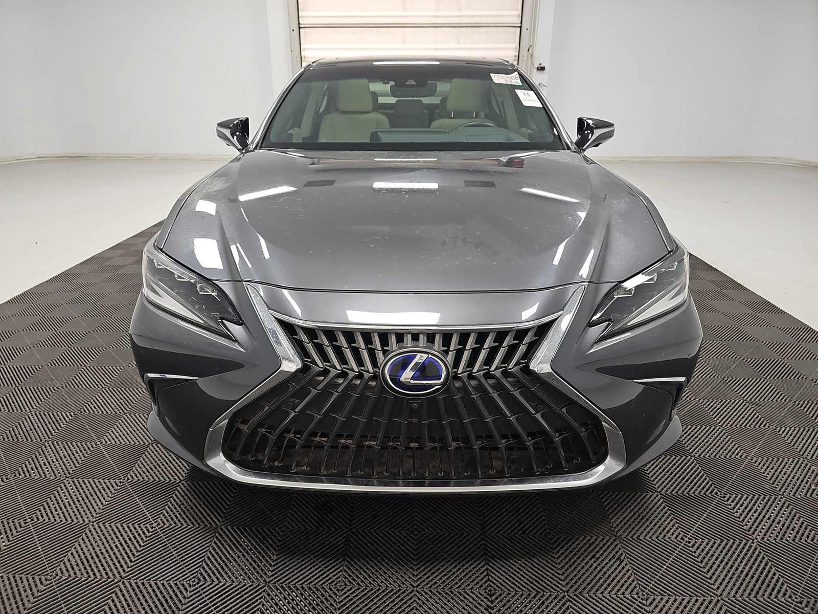 2022 Lexus ES ES 300h Luxury FWD