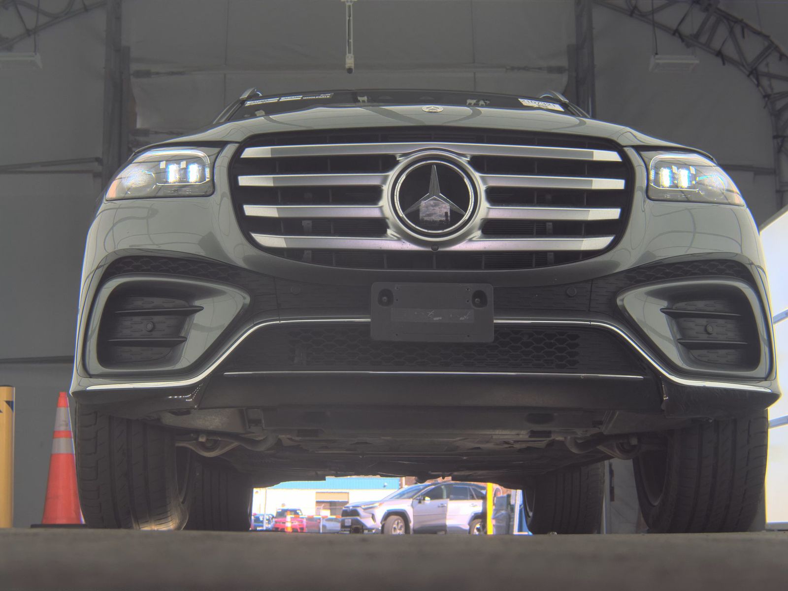 MERCEDES-BENZ GLS - 4