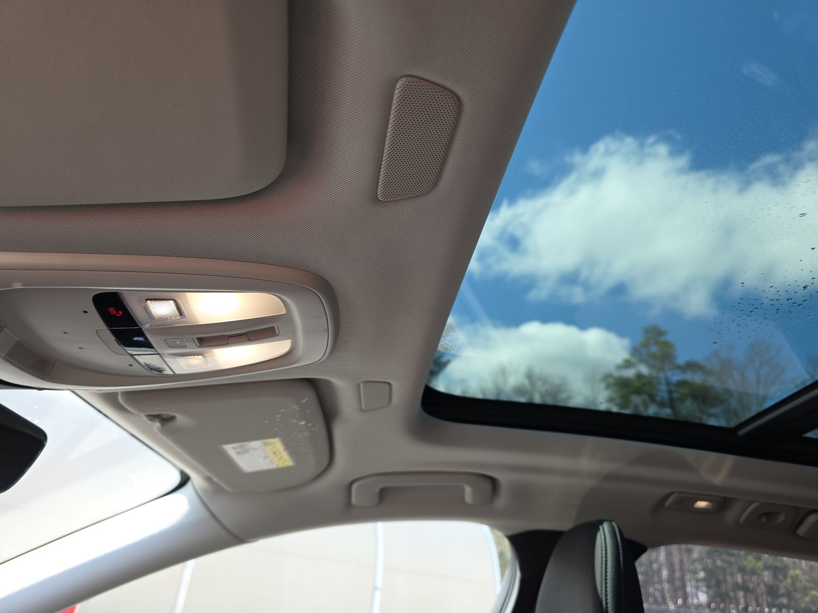 2025 Volvo XC60 B5 Plus AWD