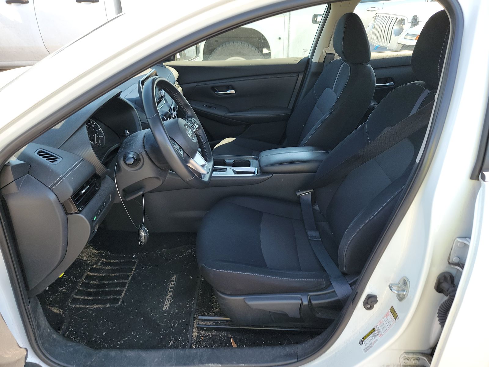 NISSAN SENTRA - 8