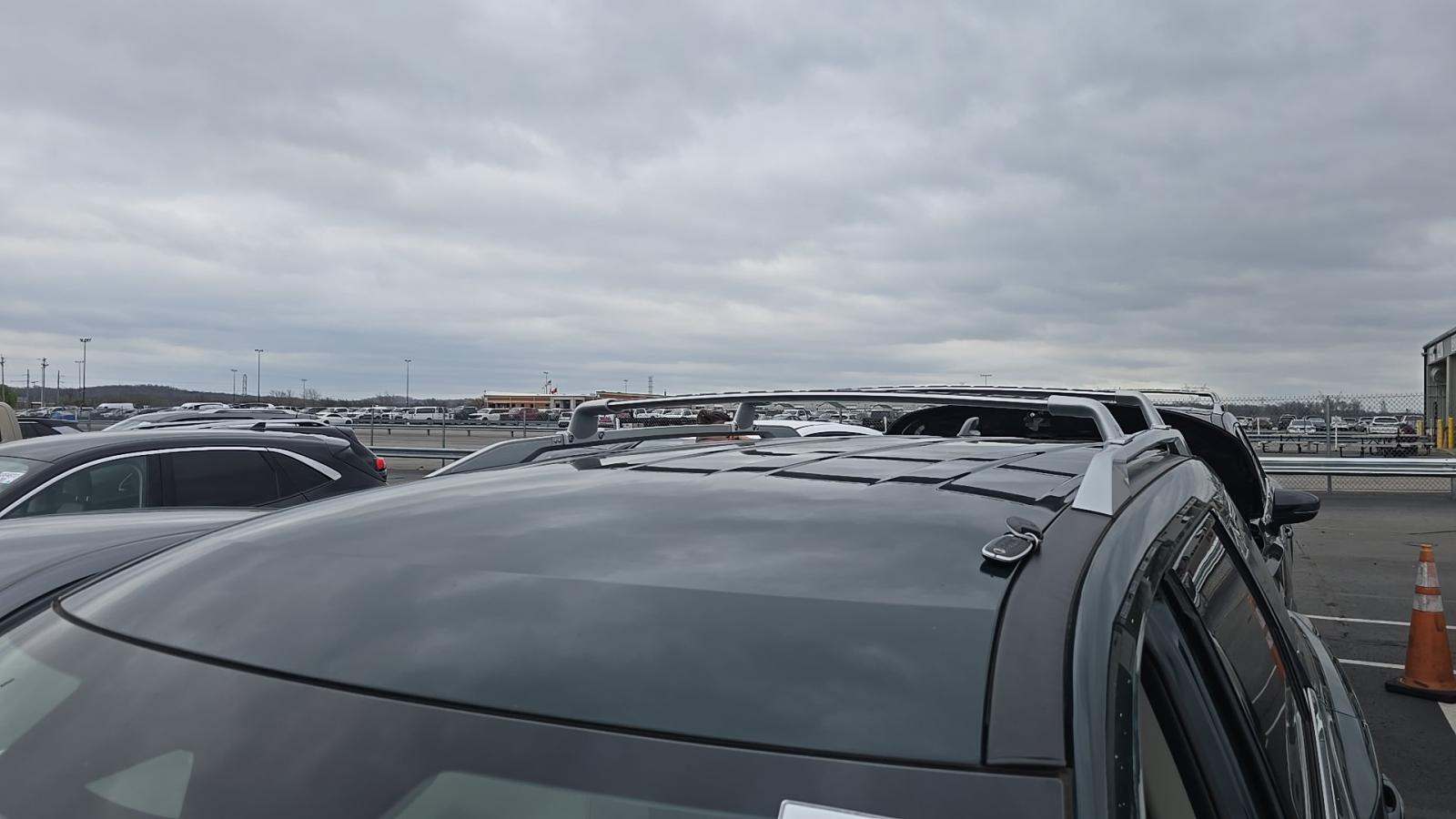 2025 Nissan Pathfinder SL AWD