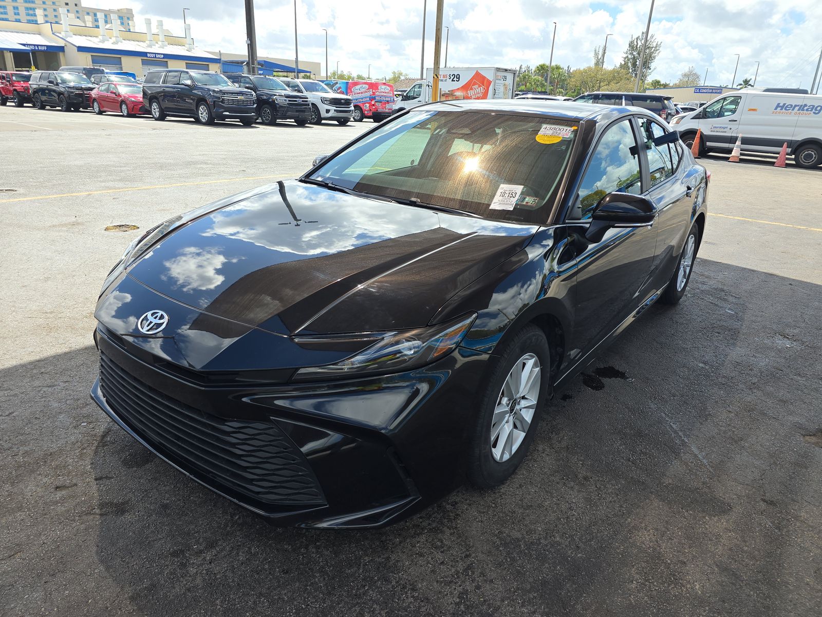 2025 Toyota Camry LE FWD