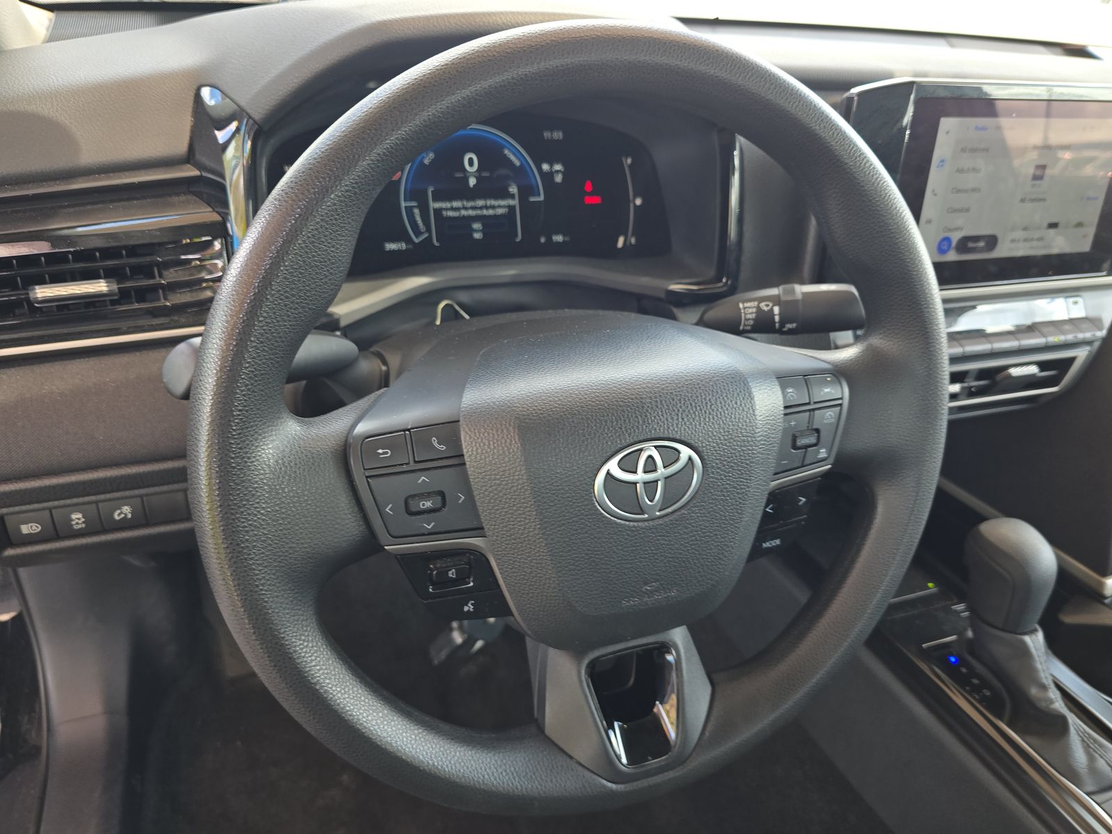 2025 Toyota Camry LE FWD