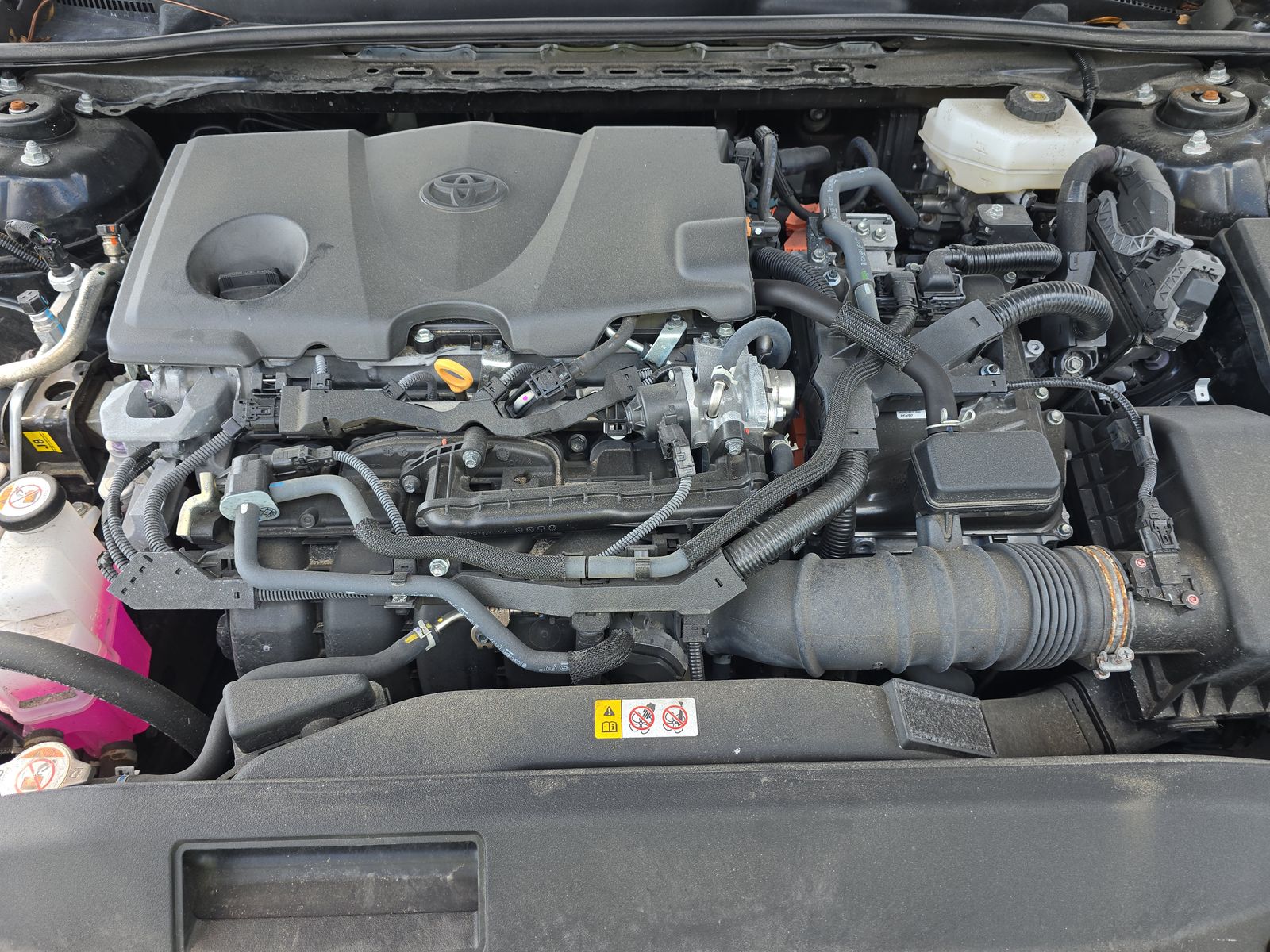 2025 Toyota Camry LE FWD