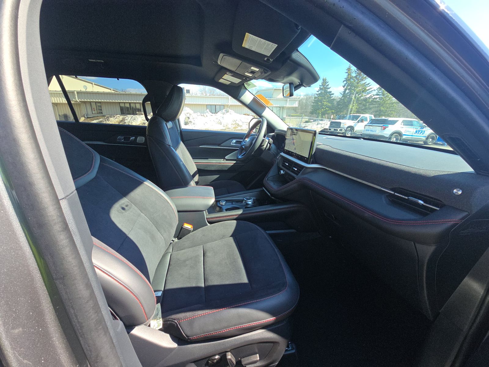 2025 Ford Explorer ST AWD