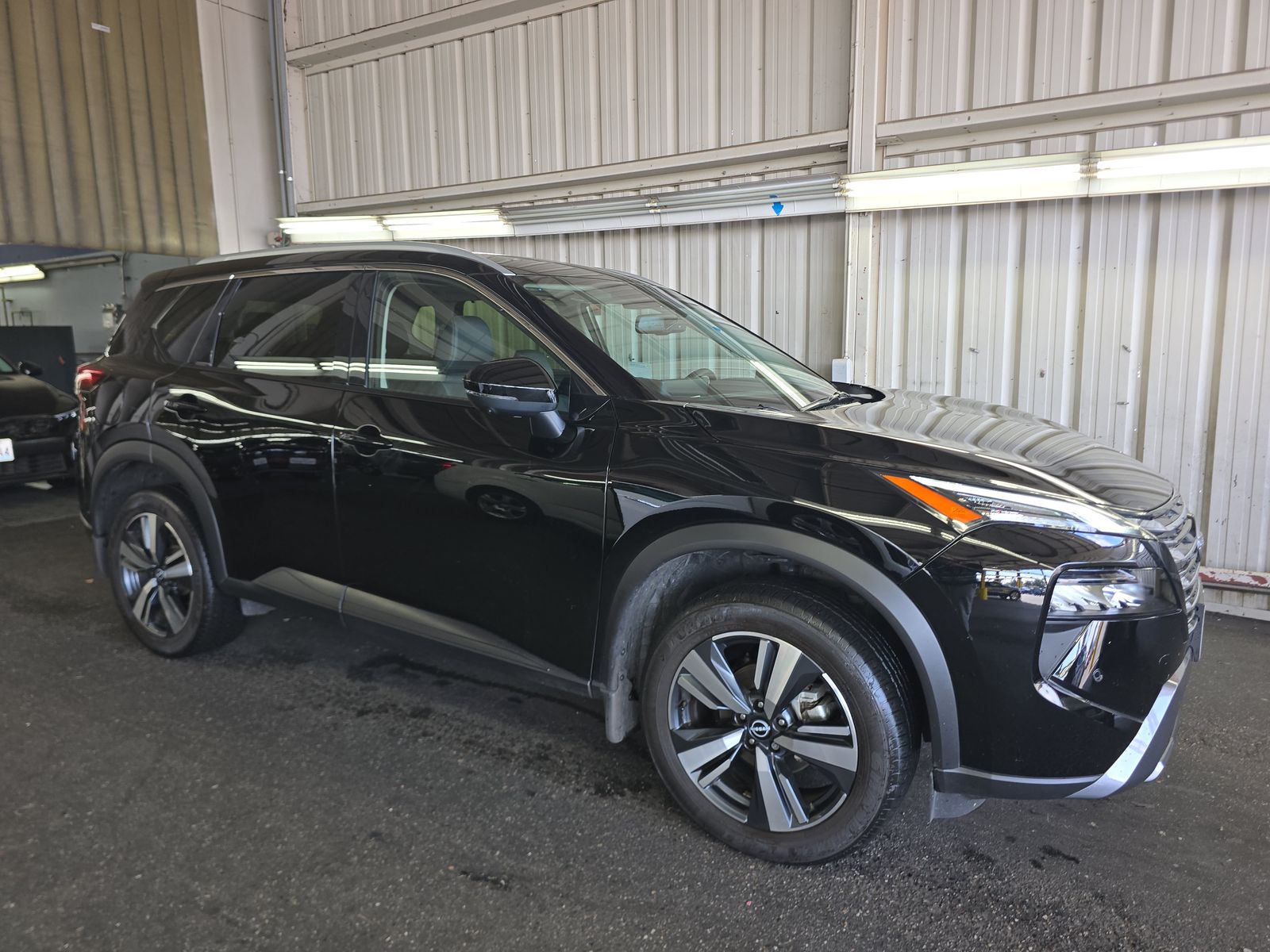 2025 Nissan Rogue SL FWD