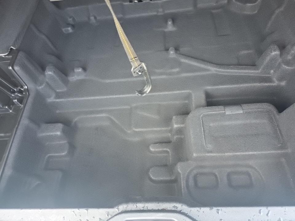 MERCEDES-BENZ GLC - 8