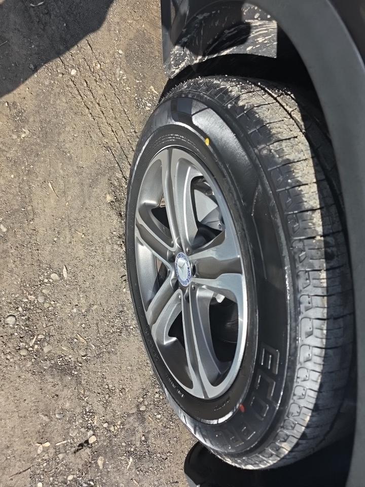 MERCEDES-BENZ GLC - 10