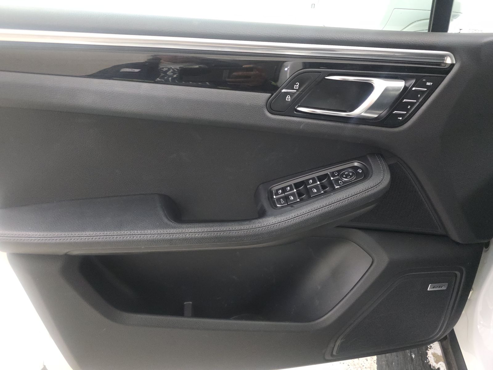 2022 Porsche Macan Base AWD