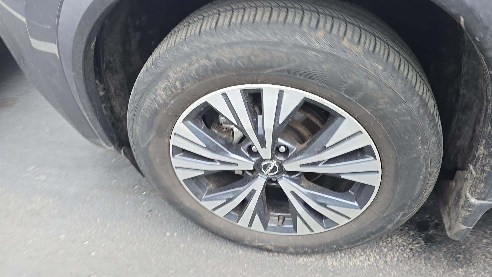 2023 Nissan Rogue SV AWD