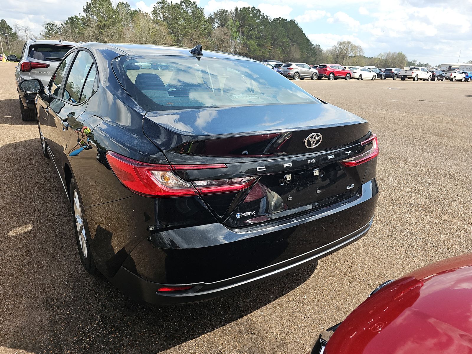 2025 Toyota Camry LE FWD