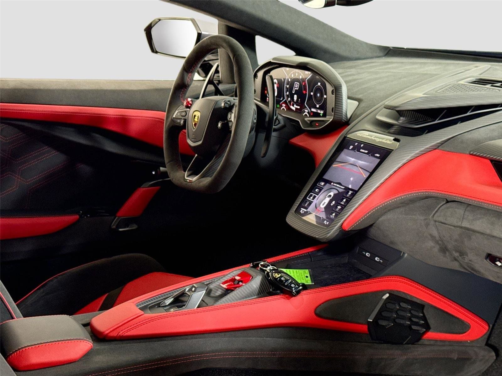 2025 Lamborghini Revuelto Base AWD