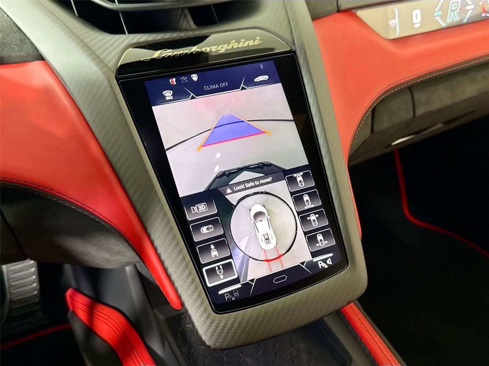 2025 Lamborghini Revuelto Base AWD