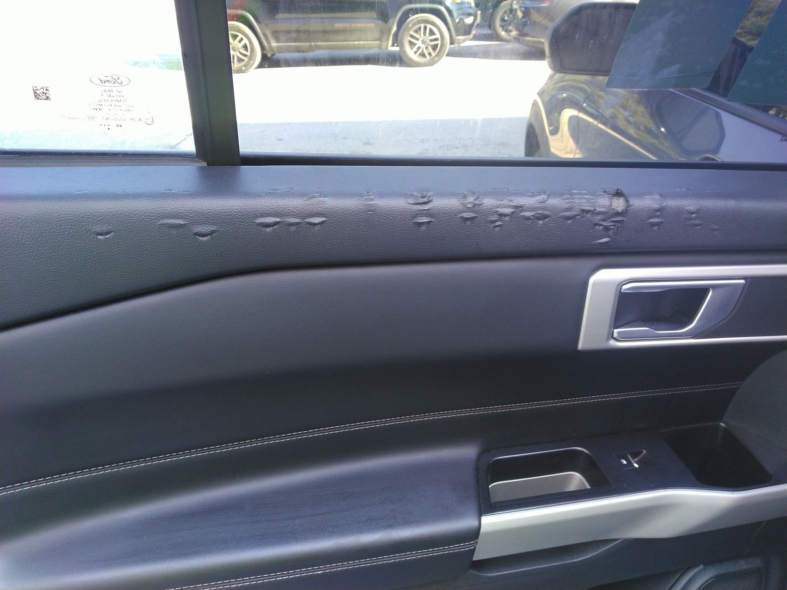 2023 Ford Explorer XLT AWD