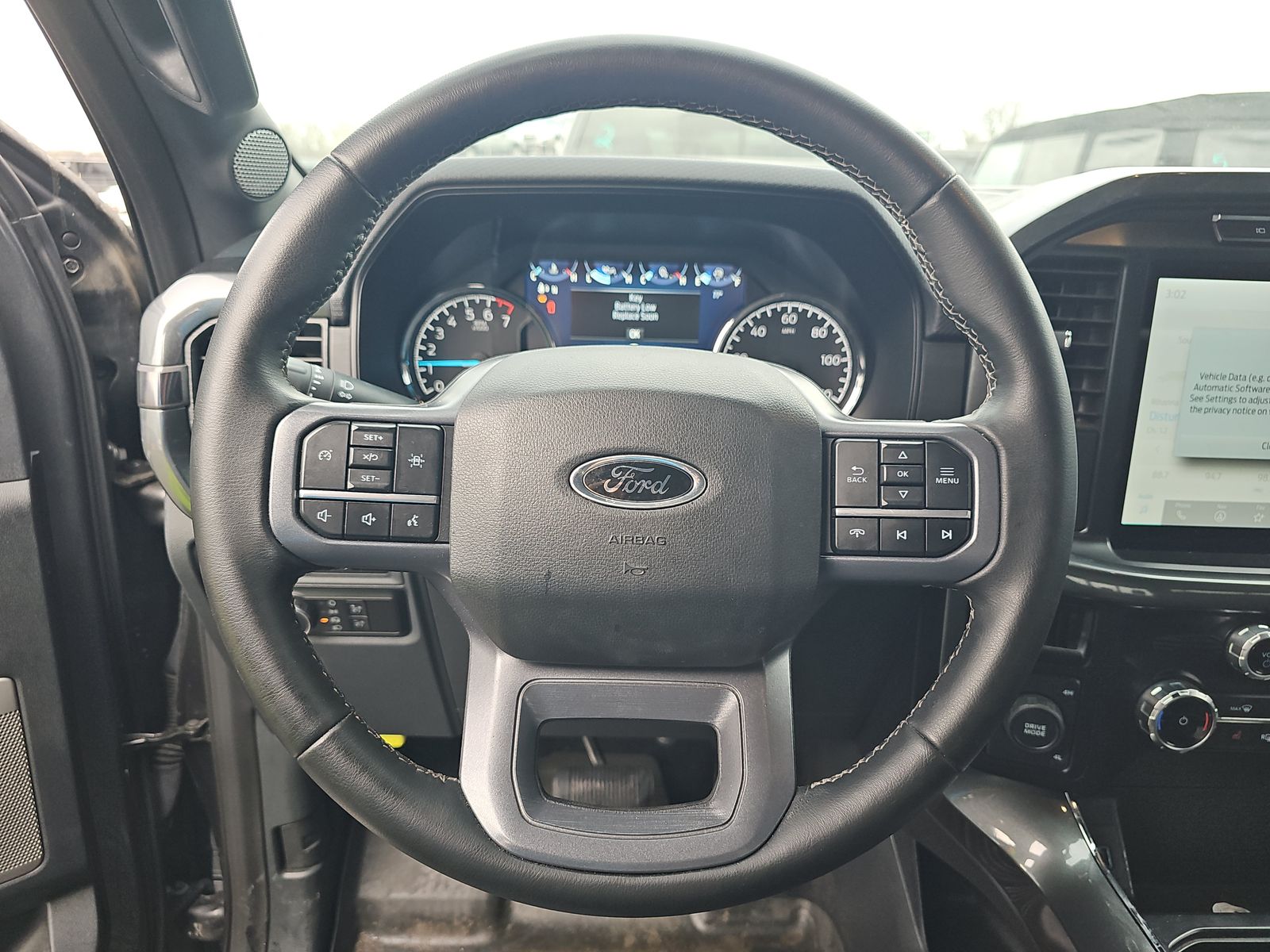 2023 Ford F-150 XLT AWD