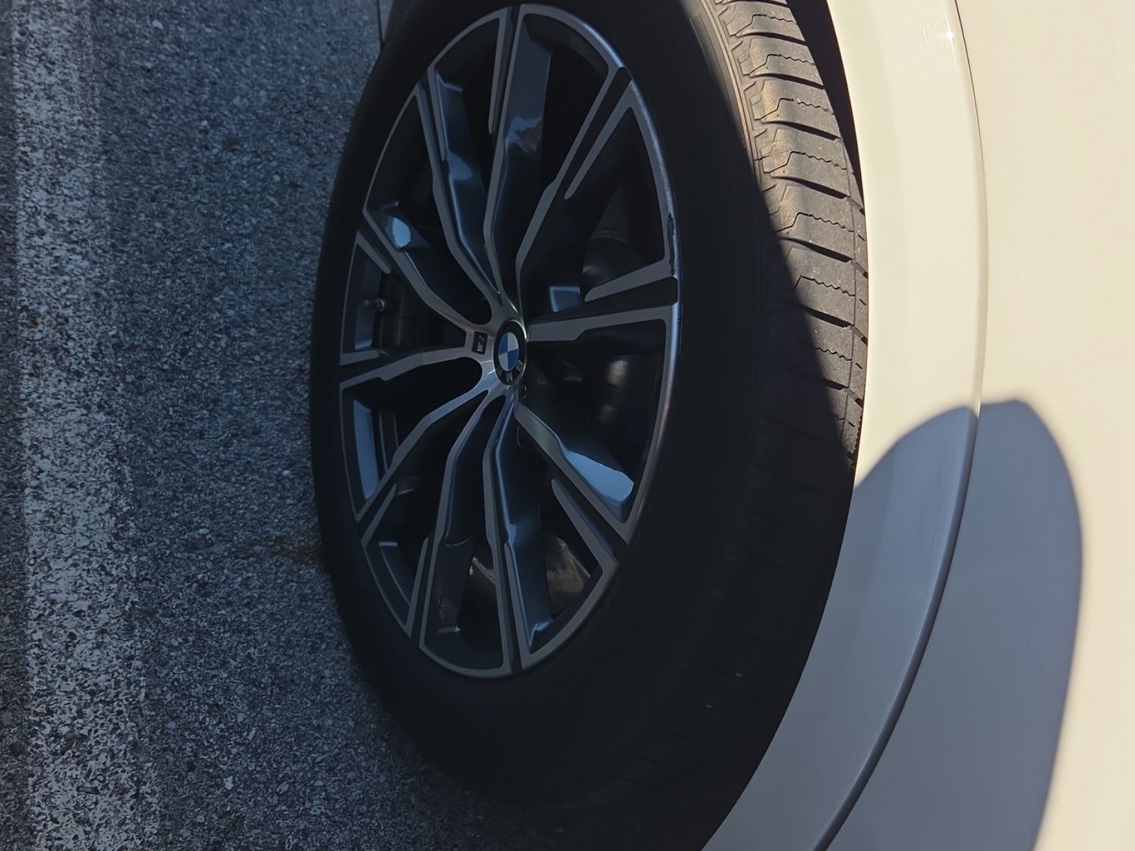 2022 BMW X5 xDrive40i AWD