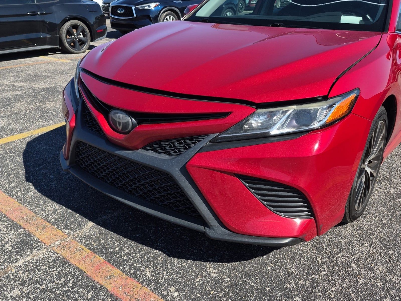 2020 Toyota Camry SE FWD