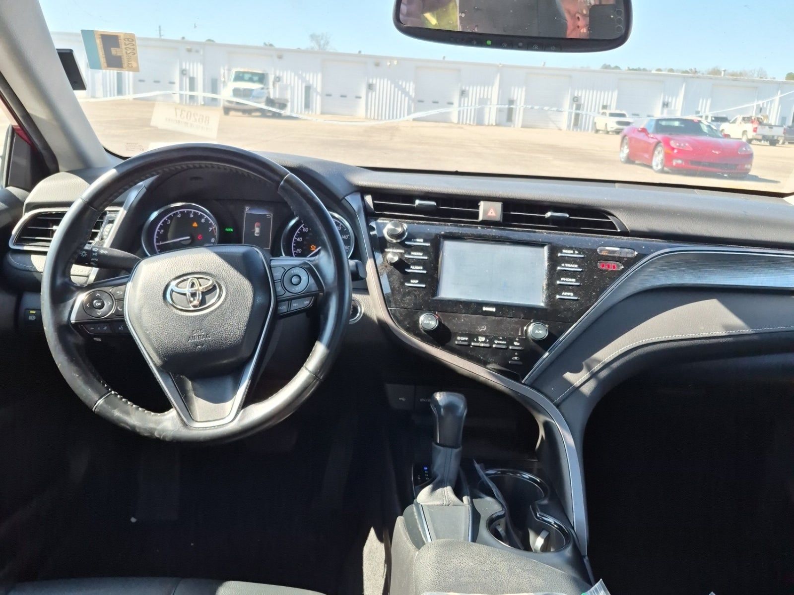 2020 Toyota Camry SE FWD