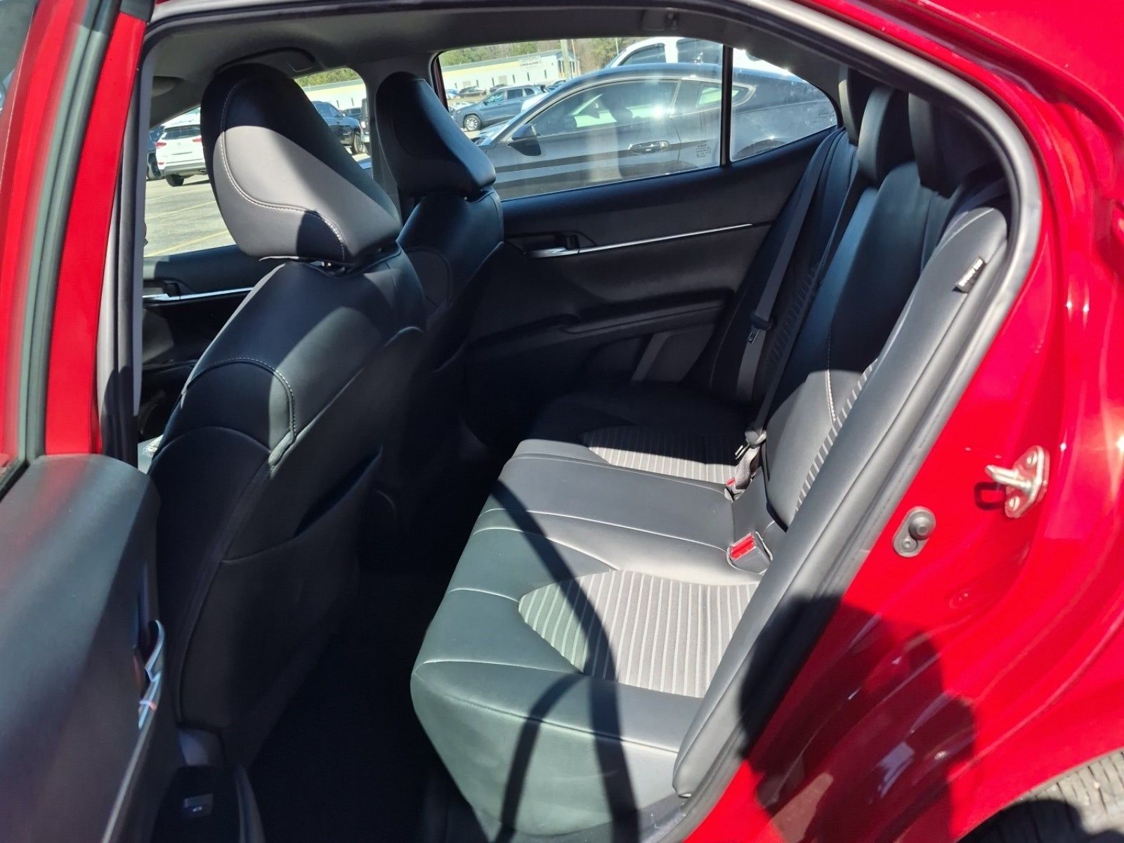 2020 Toyota Camry SE FWD