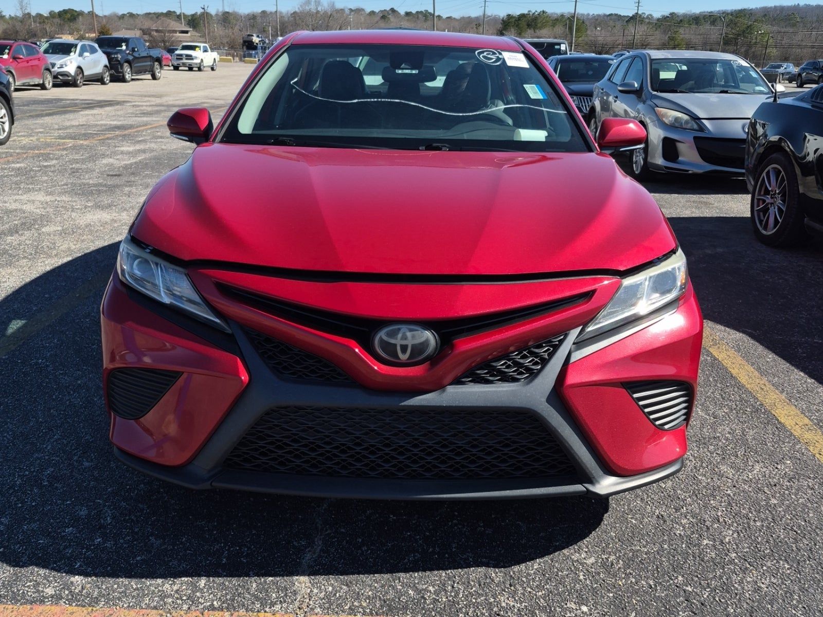 2020 Toyota Camry SE FWD