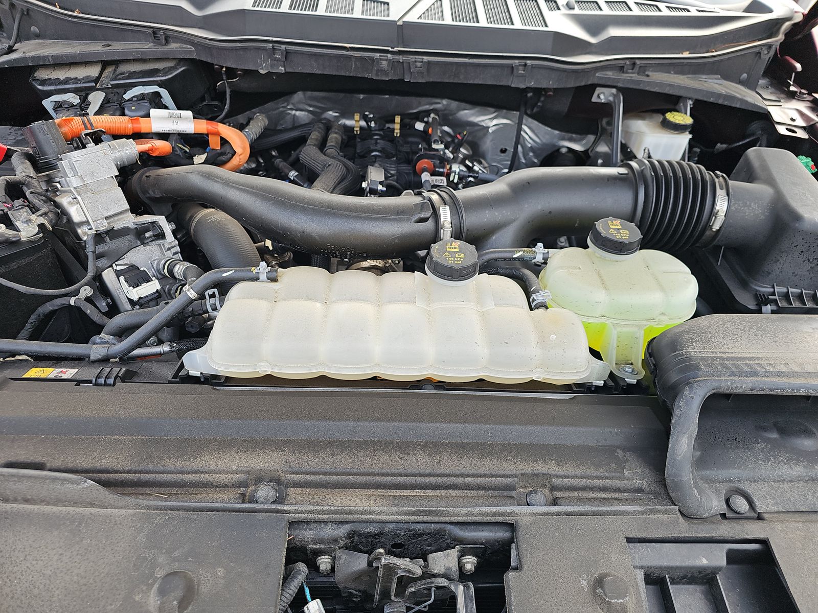 2024 Ford F-150 Hybrid Lariat AWD