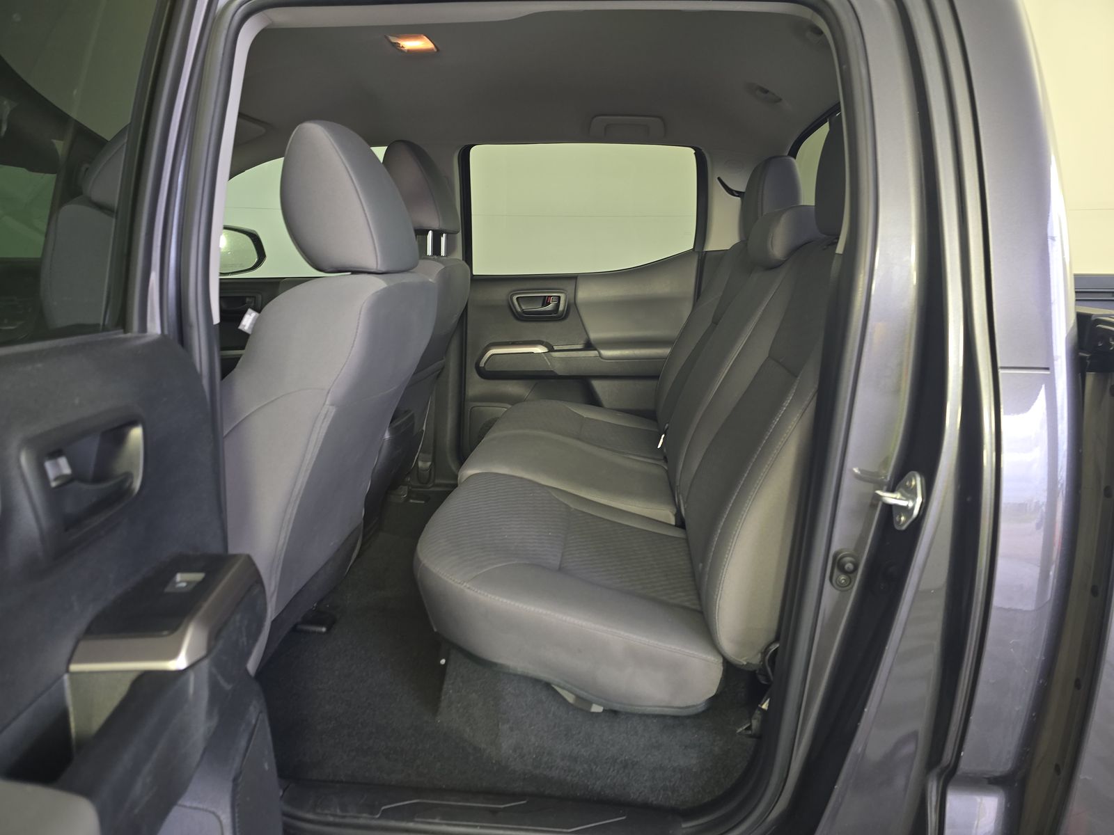 2023 Toyota Tacoma SR5 RWD