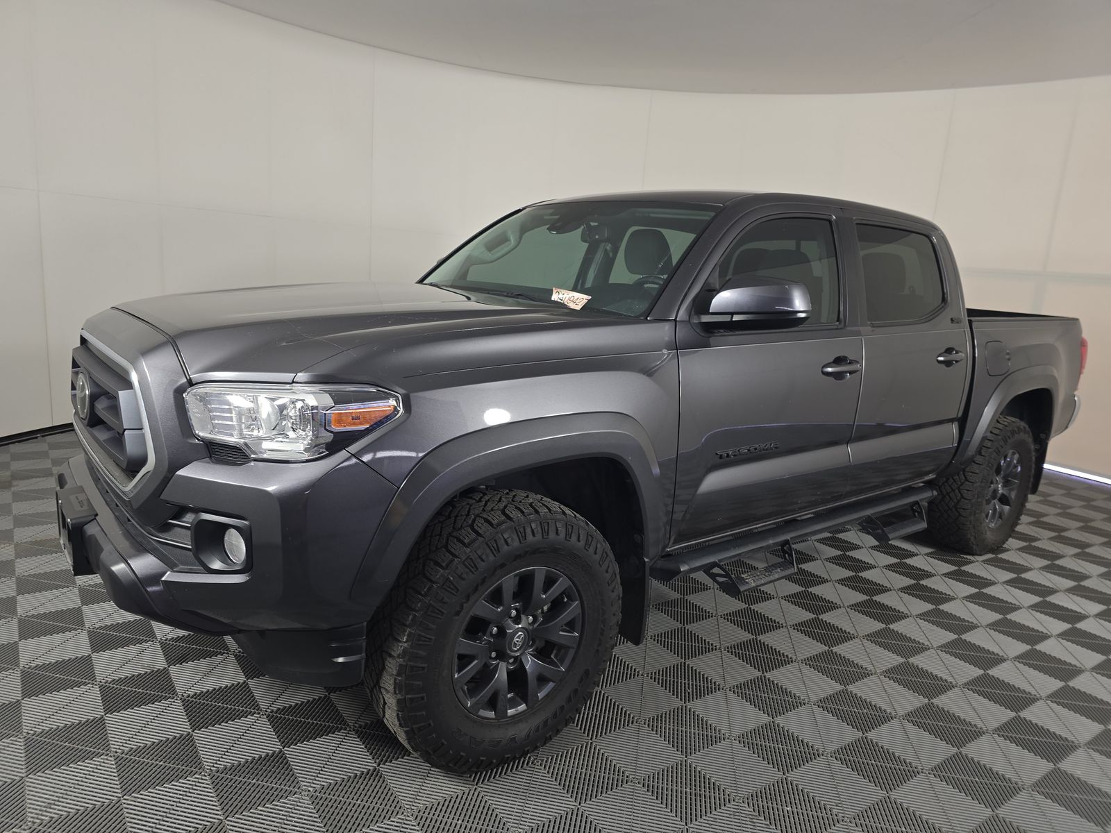 2023 Toyota Tacoma SR5 RWD