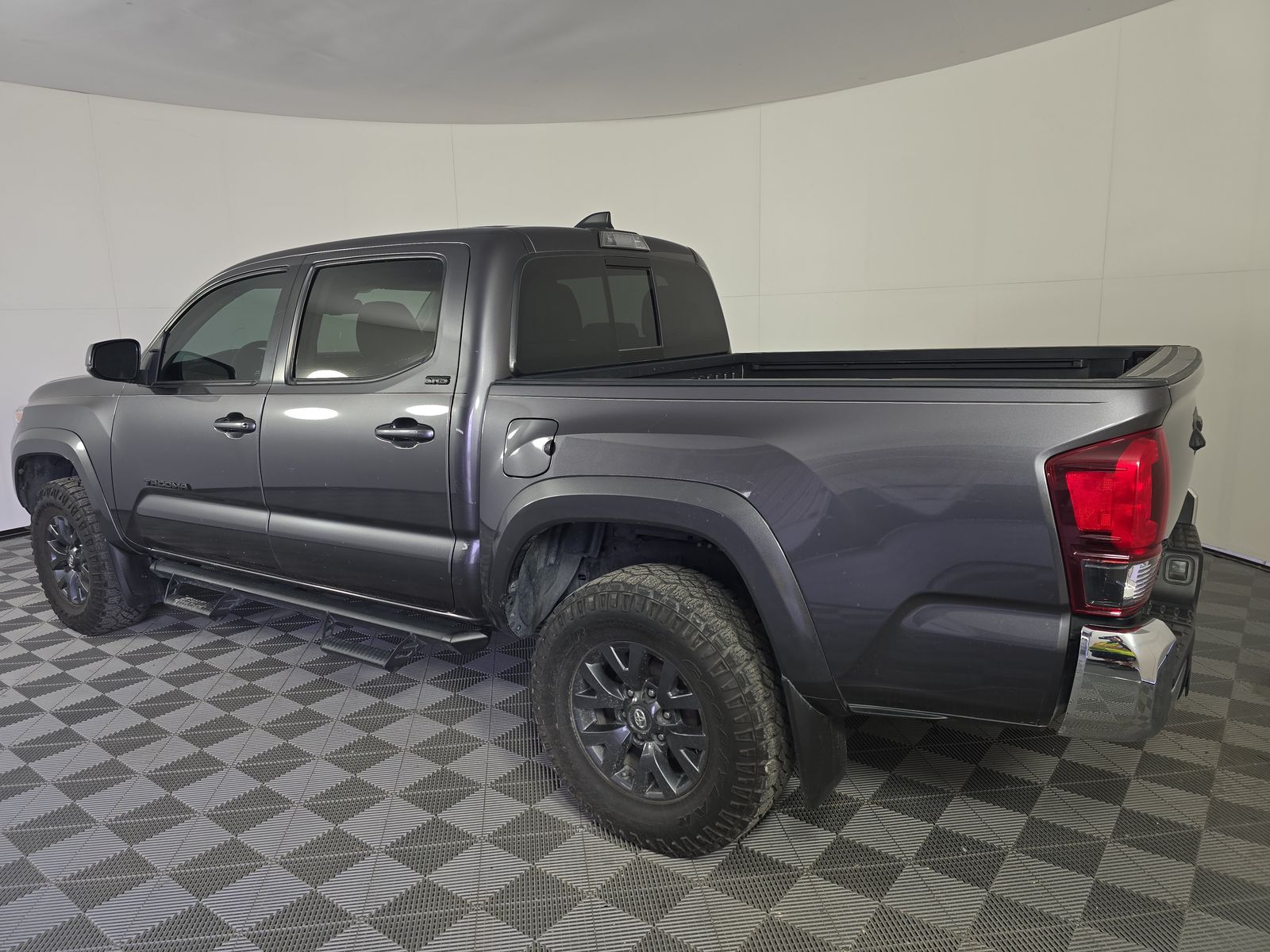 2023 Toyota Tacoma SR5 RWD