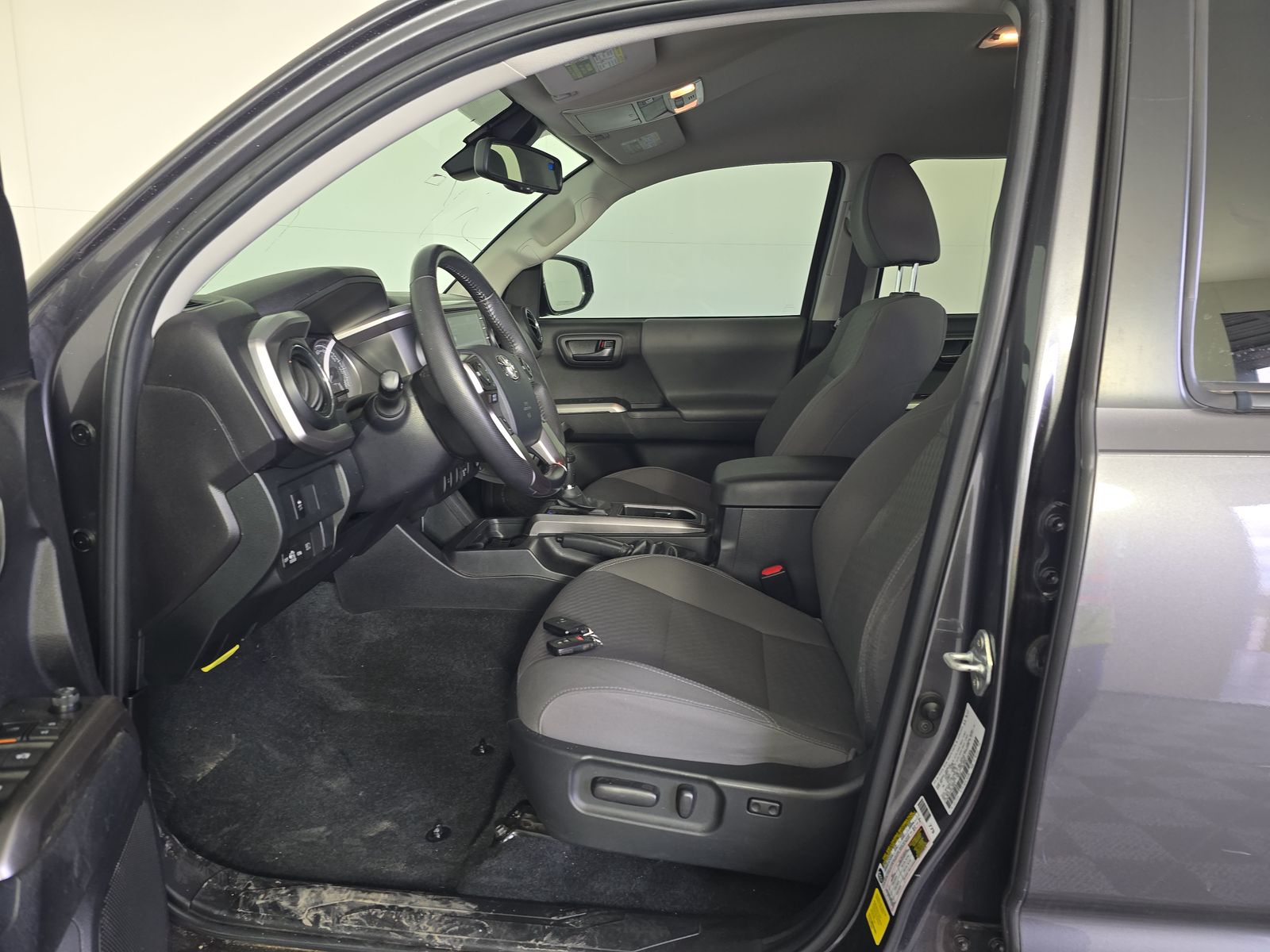 2023 Toyota Tacoma SR5 RWD