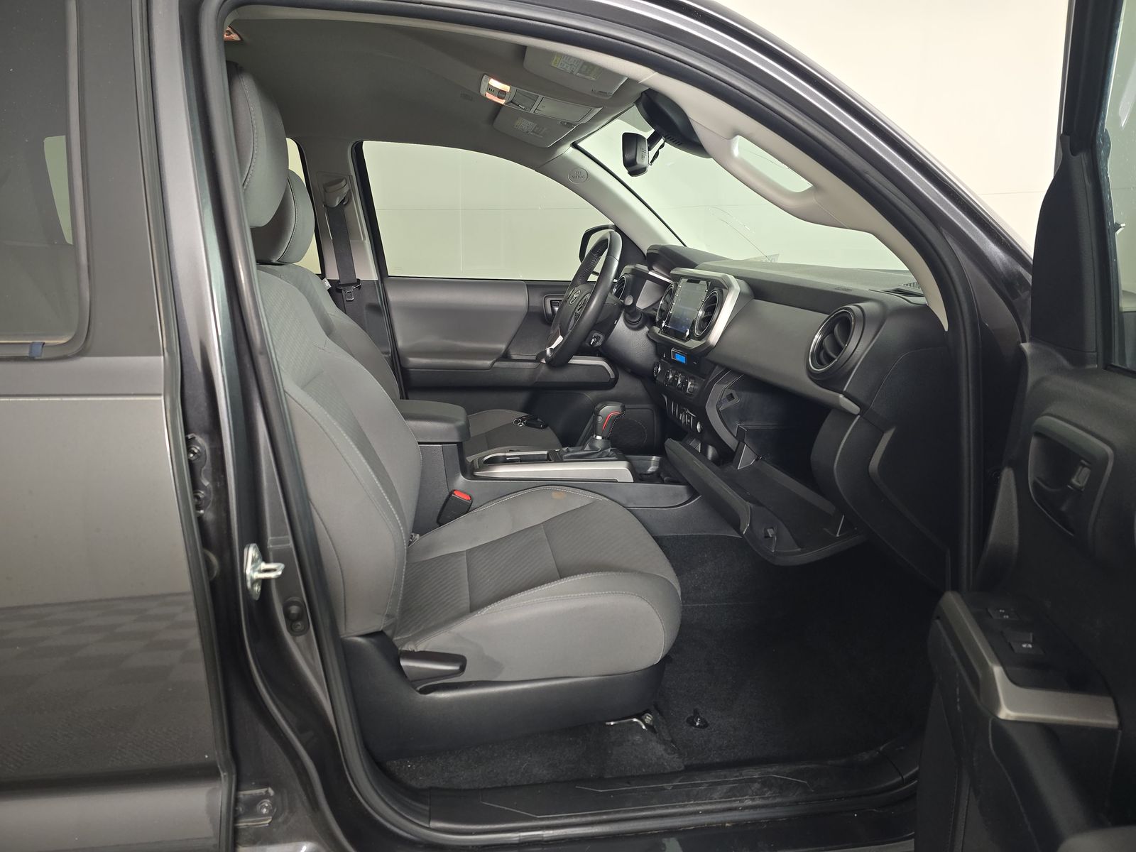 2023 Toyota Tacoma SR5 RWD