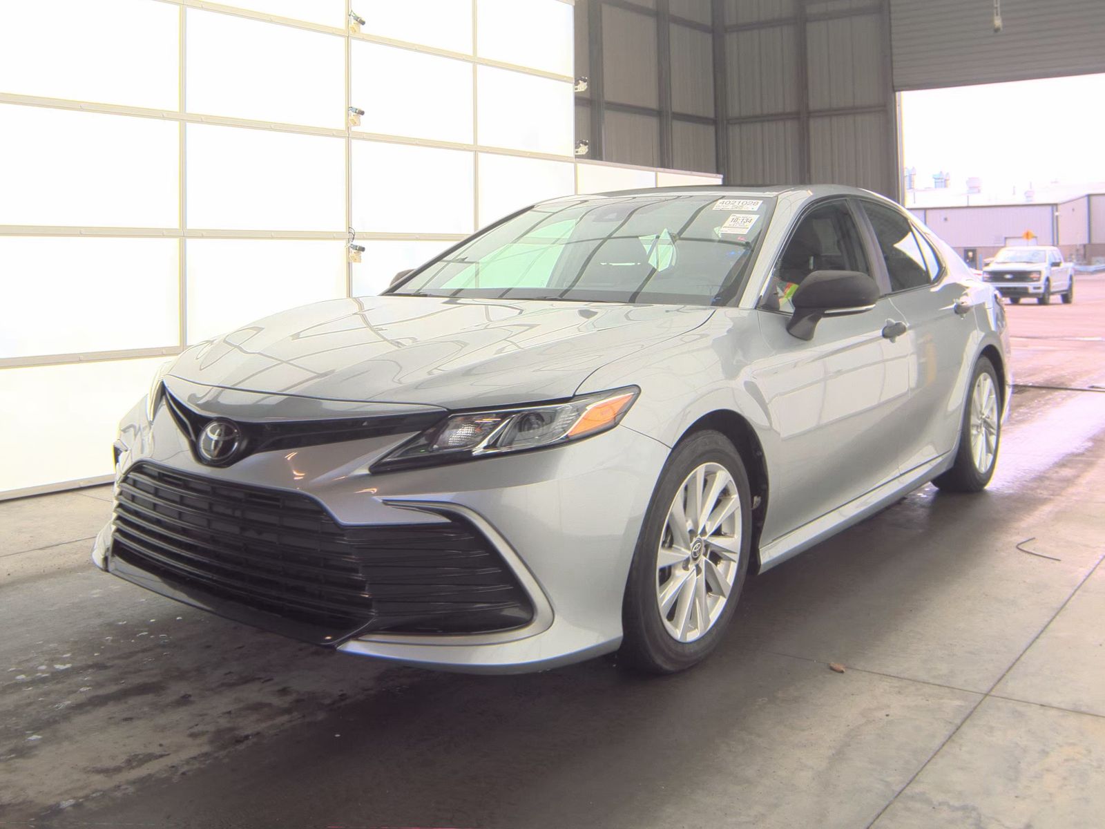 2024 Toyota Camry LE FWD