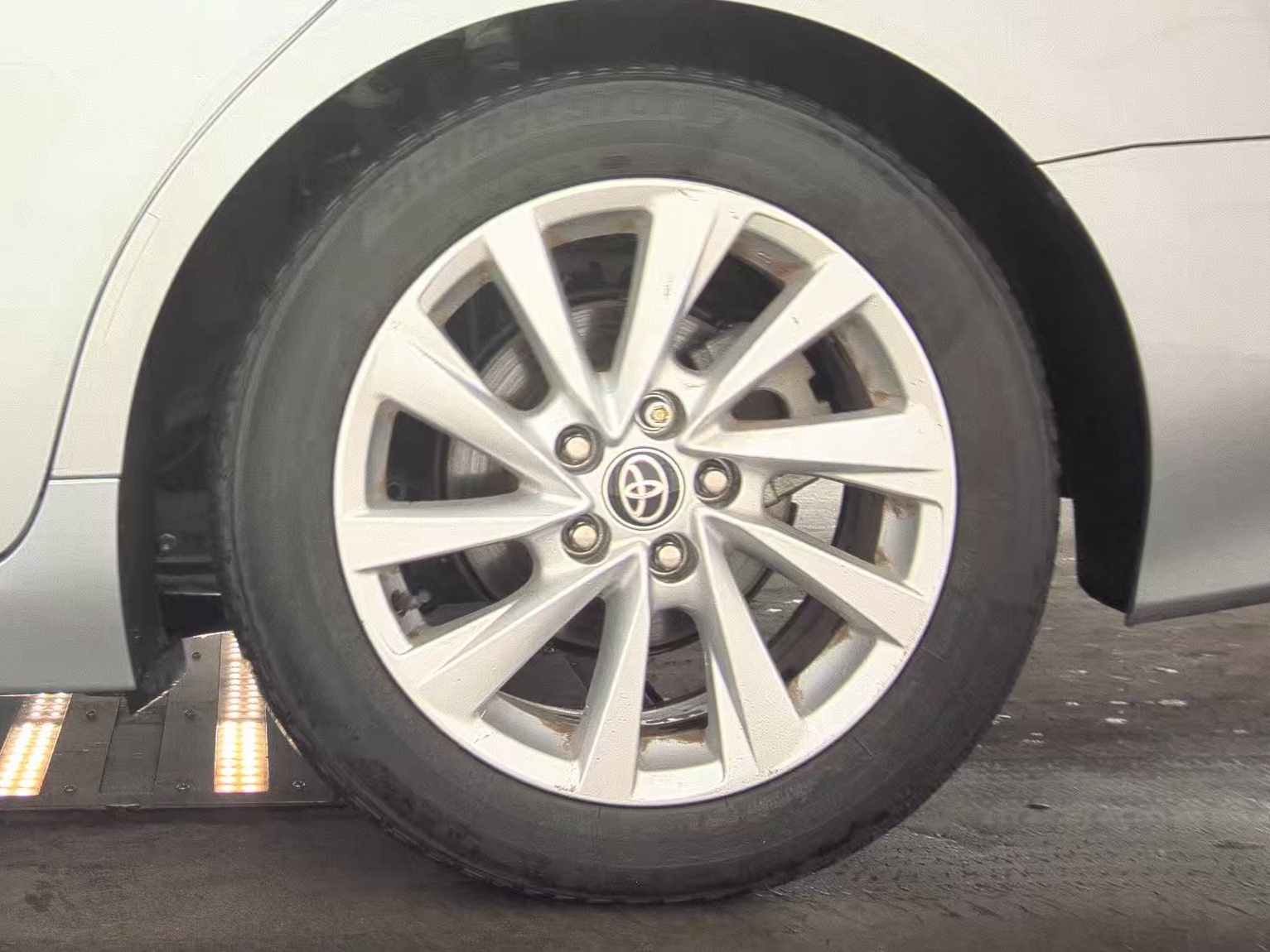 2024 Toyota Camry LE FWD