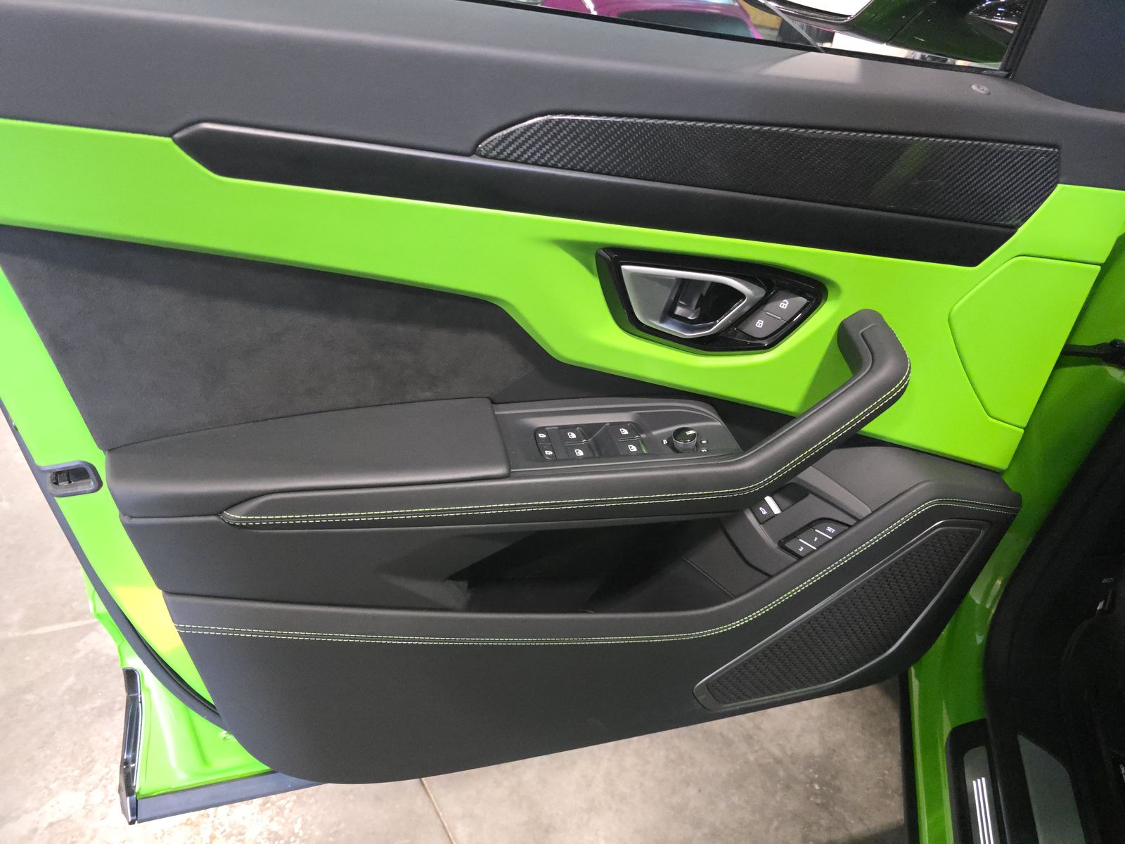 2024 Lamborghini Urus S AWD