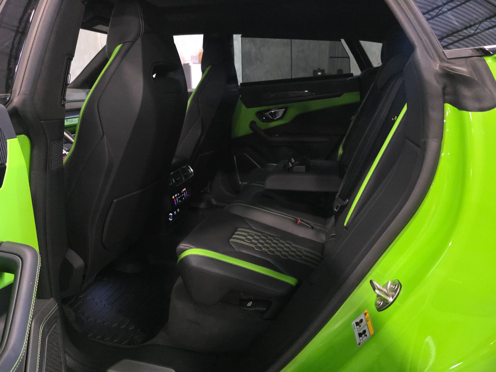 2024 Lamborghini Urus S AWD